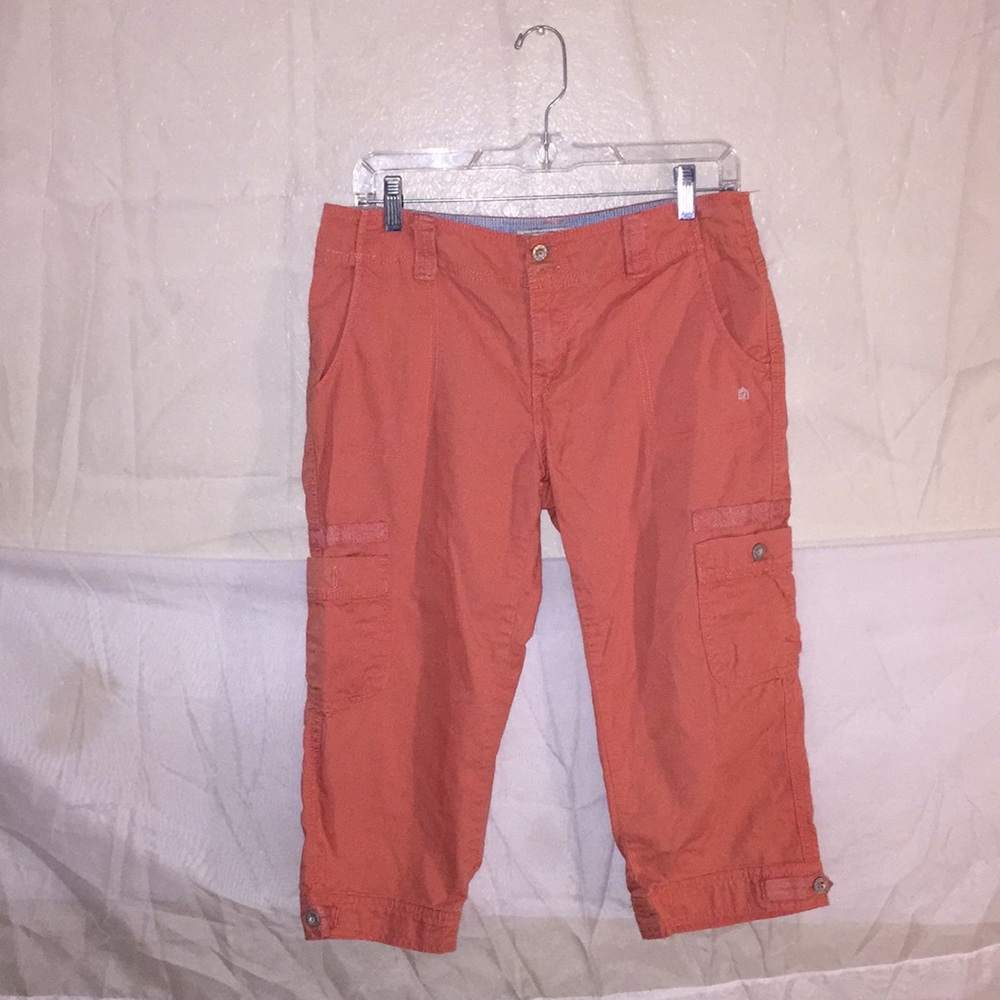 Levis Capri pants Sz 4
